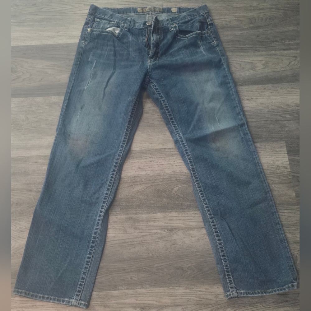 BKE Men's Distressed Blue Straight Jeans